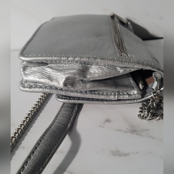 EUC Lauren Ralph Lauren Newbury Mini Shoulder Crossbody Bag Chain Strap Silver - Picture 5 of 10